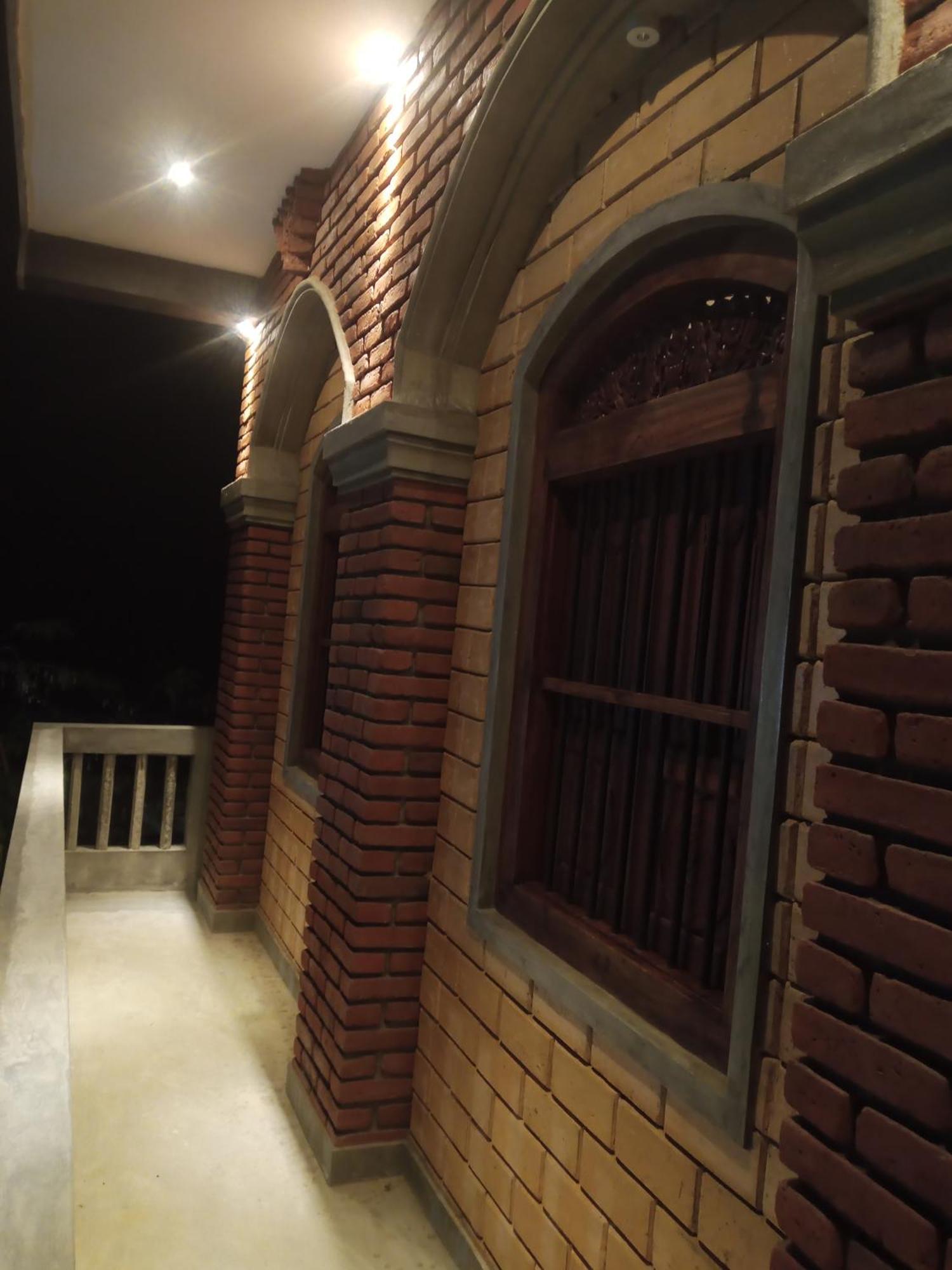 The Brick Wonder Hotel Habaraduwa Central Exterior foto