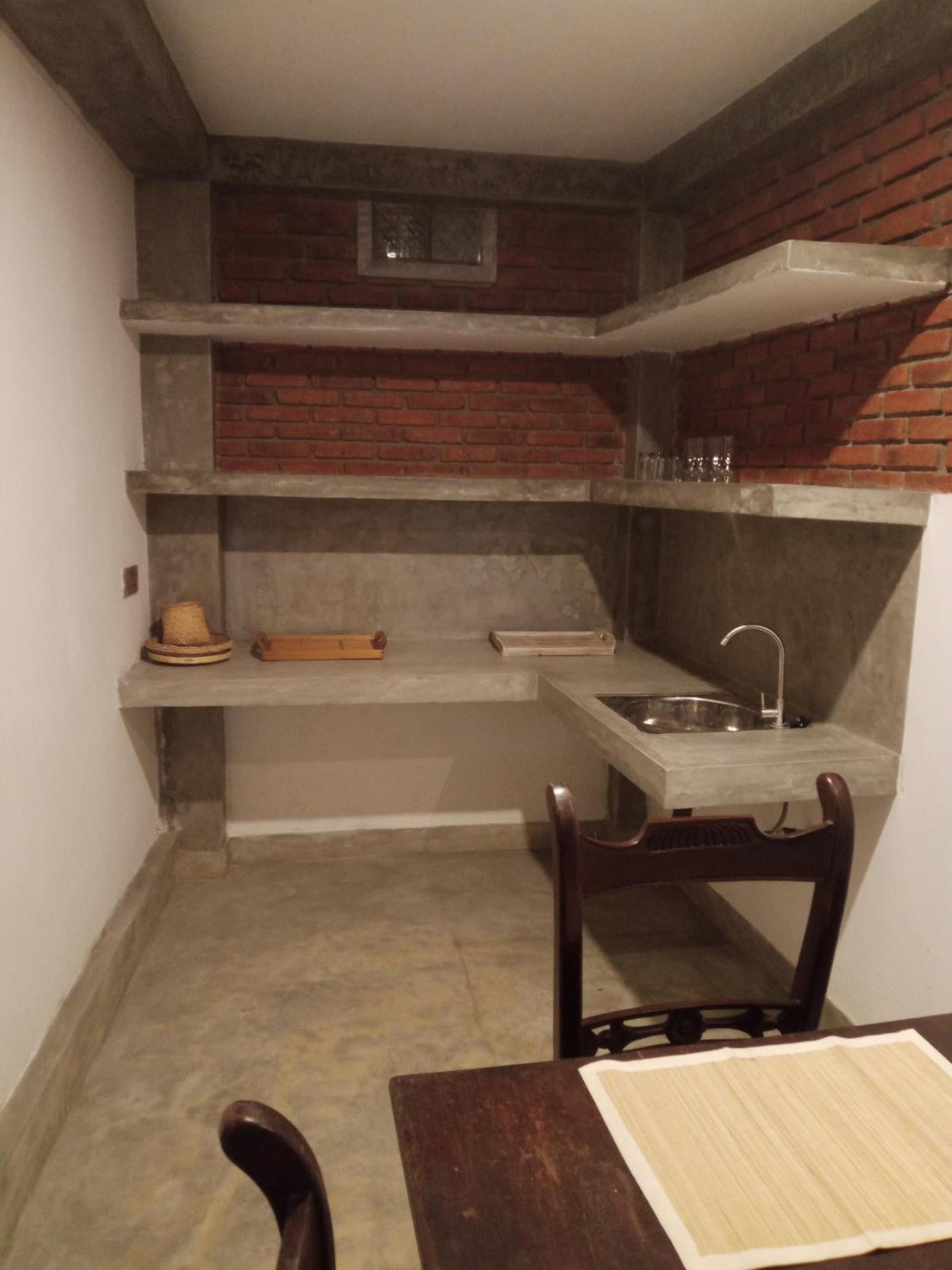 The Brick Wonder Hotel Habaraduwa Central Exterior foto