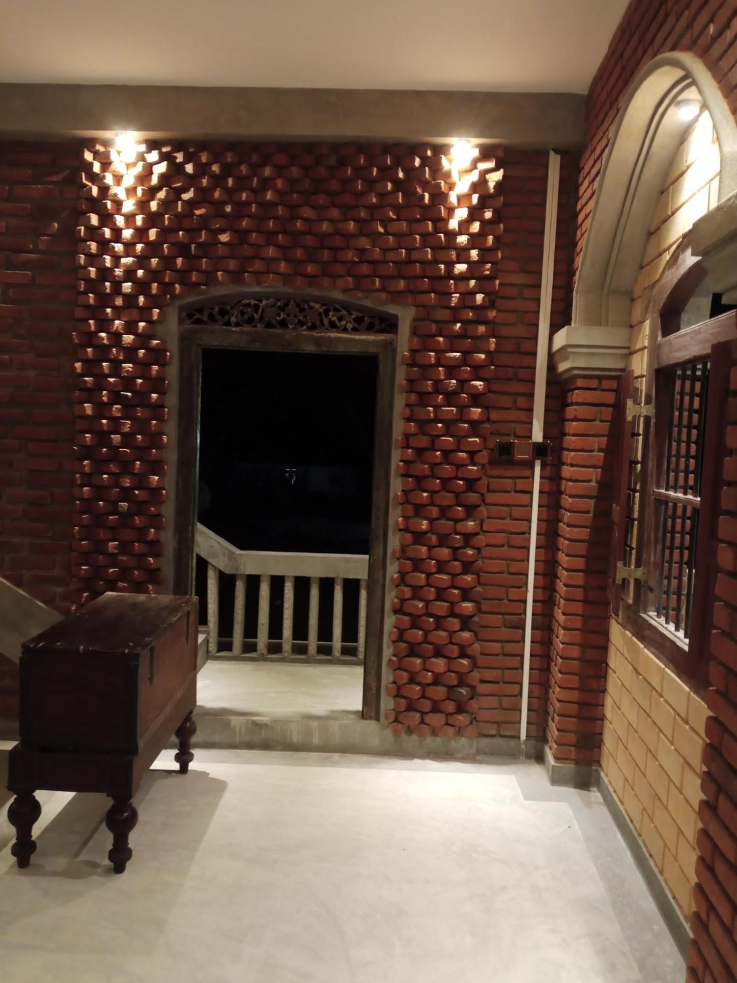 The Brick Wonder Hotel Habaraduwa Central Exterior foto