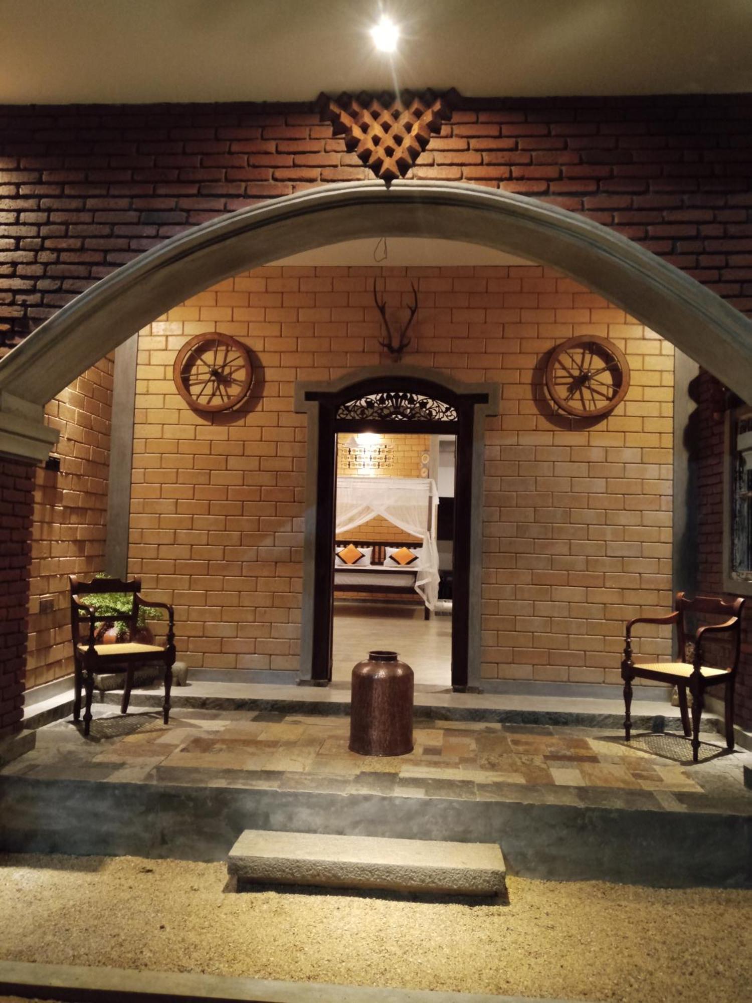The Brick Wonder Hotel Habaraduwa Central Exterior foto